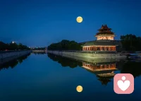 盡管月圓月缺，月明月暗，但是月亮常在！我心似明月，何懼無光明？祈愿每個人都心有光明，中秋快樂～配圖