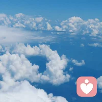 不親身翻山越嶺，怎能知道邊界。擴(kuò)大心的容量承擔(dān)下更多東西。生活是很大的舞臺(tái)，看到不同的人的演繹，會(huì)更加了解自己。我們的自我都太微渺，不如讓它融化。配圖