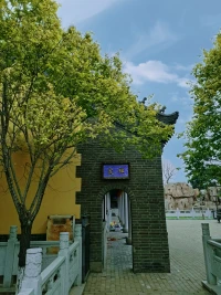 信仰是有溫度的，
心懷生活的信仰，
才不至于在失落中失了方向，
也不會(huì)因沮喪，讓心靈生了雜草。配圖