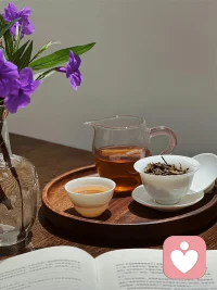 社會一直在寵壞愛演戲的人，
但輪回絕不會虧待內心最真實的人。
                                     ——宗薩仁波切 ? ???配圖