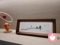 如果因為與某一個人分開，自己的世界變得一片荒蕪，這只能說明自己的世界，一直以來都是荒蕪的，根本是寸草不生。  不要等別人來給你一個世界，這是一件極其荒謬的事。 

  ?配圖