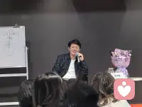 三天全身心地投入学习中，体悟很多很多。意识层面的“主动学习”，不过是潜意识“寻找方向”的显化。知识是看得见的果实，但找到内在方向，才是持续成长的根。内心的声音越来越清晰，仿佛被潜意识默默引领着。只有锚定内在的航向，才会获得真正深刻的成长。配图