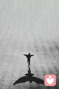 人不可能每一步都正确，选错了就选错了。别总是欺负以前的自己，他当时一个人，站在雾里也很迷茫。 ——欧文·亚隆《一日浮生》配图