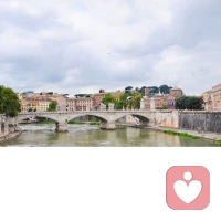 最好的爱情，就是彼此相爱，又彼此奋进。两个人相互独立，各自精彩。遇到风雨时，并肩面对，相互依靠。这世上，有一种人，他们不会甜言蜜语，却总在你需要的时候一直在。配图