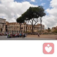 五种正向心态：1、挖井心态。人的付出，就像挖一口深井，想要做成任何一件事，首先要全心全意地付出努力。2、砖块心态。每个人都有需要面对的压力，一个人想要做成多大的事，就要承受多大的压力。3、空杯心态。在任何时候，人都要学会将自己“清零”。4、向日葵心态。像向日葵那样，哪里有阳光就朝向哪里。5、门槛心态。只有跨过了挑战自我的门槛，每一天的自己才会比前一天更强大。配图