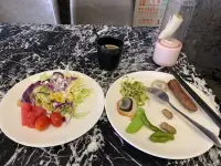 度過了廈門的第一個(gè)晩上，今天算是廈門的第二天
迎接明天的格式塔學(xué)習(xí)～
在酒店吃了早餐，洗了衣服，健了身～
對心理學(xué)的熱愛只增不減！配圖