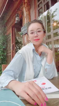 王錚博士說：＂當一個人成為一個更立體，更完整，更豐富，更真實的人時，他也會更好地享受與這個真實世界的接觸，更好的服務于自己，他人和這個世界。＂配圖