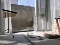 假如你不夠快樂，也不要眉頭緊鎖，人生本來短暫，為什么還要栽培苦澀？配圖
