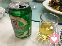 @煙燃隨風：香煙不解人生苦，烈酒難消世間愁。茶若醉人何須酒，身在他鄉不由己。唯有碎銀解千愁。配圖