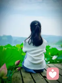 人總是在靠近幸福的時(shí)候尤其感到幸福，人在得到幸福之后就會(huì)開始痛苦。——得不到的永遠(yuǎn)在騷動(dòng)，被偏愛的人有恃無恐。配圖