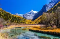凡是靈魂到達不到的地方，都是監獄。——《肖申克的救贖》配圖
