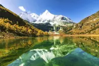 凡是靈魂到達不到的地方，都是監獄。——《肖申克的救贖》配圖