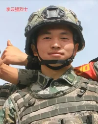 ??? 向六位戍邊英雄致敬！！！???配圖