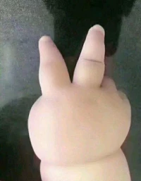 從前有個人他叫“木”，他是世界上最富有的人，什么都有。木有錢，木有老婆，木有情人，木有房子，木有車子，木有……??配圖