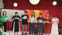 你需要放下當(dāng)前的預(yù)設(shè)和執(zhí)念，甚至需要犧牲你最在乎的東西，才能夠?qū)崿F(xiàn)自己的潛力，而不是始終停滯不前。配圖