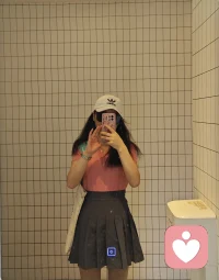 你把注意力都放在了問題本身，卻忘了想解決的方案；你把注意力都放在了壞情緒上，卻忘了問自己壞情緒給你帶來了什么好東西；你把注意力都放在了過去，卻忘了去構想一下未來。
人都有一種慣性，喜歡把自己的注意力放在自己不想要的東西上，卻忘了自己想要的是什么。
注意力放錯了地方，不僅問題得不到解決，而且會感覺心累。配圖