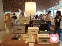 你可以允許自己朝完美的目標努力，但永遠不要抗拒生活中隨處可見的不足與缺憾。你必須先接納它們，然后再努力去改變。但是，無論你的努力最終結(jié)果如何，你還是要欣然接納。換言之，對任何事情，你都可以做最好的打算，但要隨時準備接受任何結(jié)果（甚至包括最壞的結(jié)果）。用古代大德的話說，只要是你該做的事情你都要“盡分”，但是“盡分”的同時你還要“隨緣”。
當然，我的意思不是反對你追求完美，而只是希望你“慎”求完美。因為你要知道，在很多事情上，“最好”往往是“好”的敵人。配圖