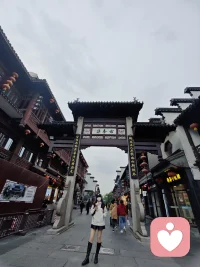 重要的其實是找到自己熱愛的事物并投入其中，與這個事物建立起深度關系。深度關系會讓你進入很不一樣的境界，然后加上長年累月的積累，最終自然收獲了所謂成功。配圖