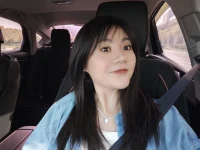 与其羡慕仰望别人，不如集中精力提升自己。
俗话说得好不破不立，聚焦发挥自己的最大价值配图