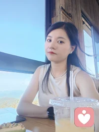 賺錢是成年人的清醒修行。別再糾結“利他還是利己”，真正的高手早就參透：嘴上的“利他”是給世界的溫柔，心里的“利己”才是對自己的負責。
正如孔子所言：“己欲立而立人，己欲達而達人。”這也與老一輩人的生存智慧不謀而合：“先顧好自己，再顧別人。”配圖