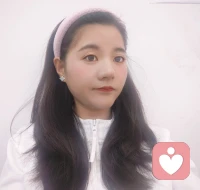 做咨詢久了以后會發現
人的能量比你想象的要強大
每一個經歷的瞬間都是對自我的探索和嘉獎
只是我們需要時間和耐心，期待開花結果
感恩一切的相遇和經歷
期待我們越來越好配圖