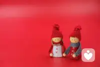 最近看到這樣一句話：以信任之心，不限制對方自由。以珍惜之心，不濫用自己的自由。知足且堅定，信任且包容。配圖