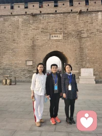 在感情世界里，情沒(méi)有密碼，只有用心，愛(ài)沒(méi)有模式，只能珍惜，心，不要猜，越猜越疑，情，不要冷，越冷越遠(yuǎn)……配圖