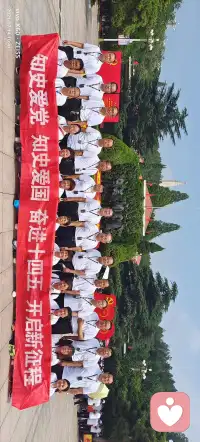 人只有在最深的絕望里，往往看到的才是最美的風景……配圖