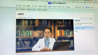 終其一生，我們總是會經(jīng)歷很多 也總是不得不去面對很多，當(dāng)我們并沒有辦法改變一些事，我們能夠做的，也唯有好好去生活，從平凡的歲月中，找到一些屬于自己的解藥。配圖
