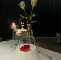 愿這個月，日子很滾燙，快樂又明亮。配圖