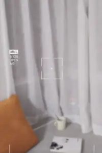 安静是高级的享受，每晚的夜深人静，慢慢学会与书独处，去经历和感受书中的人生，让紧绷的思维在另一个风景里遨游放松一会！配图