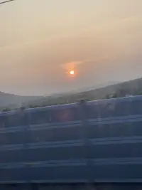 人生的旅途，一起好像都是虛無而已！配圖
