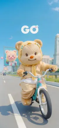 生活就像一条蜿蜒的路，有阳光灿烂的大道，也会遇到泥泞坎坷的小径。那些让你摔过跤、流过泪的时刻，不是命运的刁难，而是成长的勋章。你或许会在某个深夜怀疑自己，但请相信，低谷时的每一次挣扎，都在为未来积蓄破土而出的力量。

不要害怕慢一点，也别总盯着别人的脚步。每个人都有属于自己的花期，有人盛开在早春，有人绽放在深秋。保持热爱，步履不停，那些你以为跨不过去的坎，终会成为照亮前路的光。生命的意义，从来不是完美无缺，而是在跌跌撞撞中依然选择相信美好。向前走吧，带着希望，带着勇气，属于你的风景，正在路上。配图