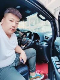 愿你學會看透了生活的本質，卻依然熱愛生活[玫瑰]要努力奮斗好好生活，走自己想走的路去自己想去的地方配圖