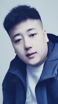 ???生活， 一半是回憶， 一半是繼續。 把所有的不快給昨天， 把所有的希望給明天， 把所有的努力給今天！配圖