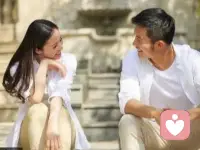 如果想跟男朋友持久的相處下去，能夠更多的獲得他的愛。你需要提高自己以下的能力。1:控制情緒的能力，不容易被事情拖進情緒黑洞里。2:提高自己的認知，男女思維之間是有差異的，提高自己對男女思維之間的差異。3:強大自己的內心。不被任何人，不被任何人的話語，不被任何做的事情所左右。你自己是最棒的，你是值得所有的愛的。4:述情的能力。有事情通過抒情的方式表達出來，不要以指責埋怨批評別人得方式表達自己的情緒。5:提高自己與男朋友交流溝通的方式。6:提高自己與男朋友相處的方式。配圖