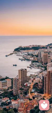 坚守原则与底线
是立身做人的根基
保持清醒与温柔
是与世界相处的方式

心怀乐观与豁达
是穿过风雨的底气
拥抱快乐与希望
是对生命最深的敬意

追寻幸福与自由
是灵魂永恒的归途
创造价值与美好
是给人生最佳的馈赠

铭记感恩与谦卑
是穿越人海的姿态
满怀热爱与期待
是对光阴最好的回应
​