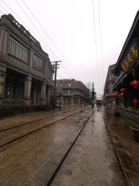有些事明明想不通，但沒辦法，也必須想通。
有些事情事與愿違，但沒有辦法，必須接受。配圖
