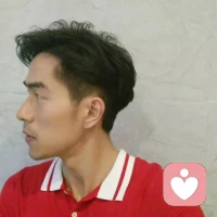 智慧的起點(diǎn)是沉默，第二階段是傾聽。配圖