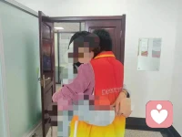 因婆媳關系來離婚的媳婦被婚姻調解復合后抱著我哭了好久好久，一把鼻涕一把淚的連聲感謝……我告訴她：老師也是女人，并且從媳婦變成了婆婆，老師懂你！“喚醒我拯救你”就是我心理咨詢師做婚姻調解工作的使命！配圖