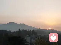 每天的太陽，看著一樣，其他都是不一樣的，你呢，配圖