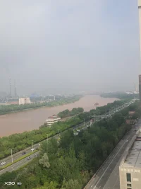 我们终其一生，都是在不断地认识自己，成长自己。迷茫时不忘初心，行动果断不内耗，在成长中享受孤独是我们一生的修行。