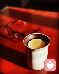 多喝熱水，補充維C:)水果比泡騰片要好
多睡覺，免疫系統才能更好工作配图