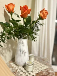 驚蟄
煙紅露綠曉風(fēng)香
燕舞鶯啼春日長(zhǎng)
花兒漸漸攀上枝頭
一切美好正悄然發(fā)生配圖