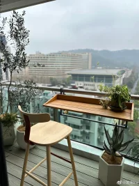 只有當(dāng)我們意識到我們必須做出改變來調(diào)整能量時，突破才會發(fā)生。培養(yǎng)復(fù)原力是走向突破重要的一步，它幫助我們提升能量，幫助我們建立各種關(guān)系，為自己源源不斷提供能量，讓我們處理生命中特定時期最為重要的事情。
              ——《從懈怠到突破》配圖