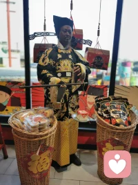 “什么是完美人生？那就是在人生的時時刻刻，盡可能地保有最多的選擇權。”為人父母，真的愛孩子、為孩子好，就應當尊重孩子真正的需求和選擇，把握好親子之間的界限，引導孩子走向獨立、自我管理，活出屬于他自己的人生！早安，朋友！配圖