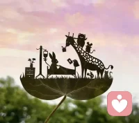 一葉一世界，一人一座城。配圖