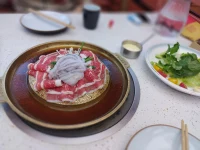早讀有感：
我們這一生，遇到愛并不稀罕，
稀罕的是——遇到了解
愿每個人都能遇到知己。
珍惜彼此
珍惜當(dāng)下配圖