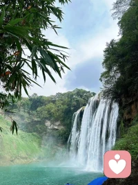 不管你过去经历过什么样的创伤，
你都应该站在你现在这个年龄阶段的立场，
承担这个年龄本该担负的责任。
你要去做出选择，
去寻找你生活的支点，
去创造你人生的意义，
而不能简单地把一切全部归结于父母。配图