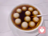 時常聽到有人說:“控制好你的情緒,不要情緒化”,可是很多時候,越是控制,情緒的濃度反而會更高。

因此，允許你的情緒存在，接納它的存在，真實地面對你身體中的一部分也就是真實面對自己。配圖